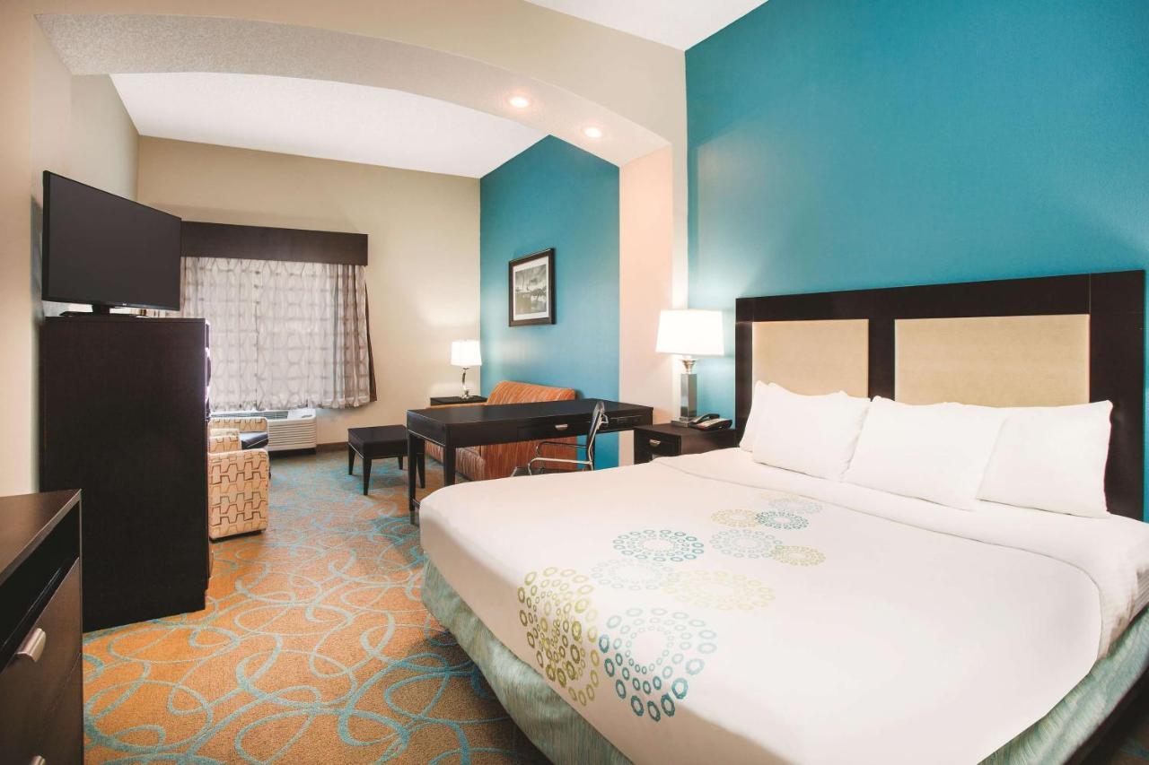 La Quinta By Wyndham Kingsland/Kings Bay Naval B Hotel Bagian luar foto