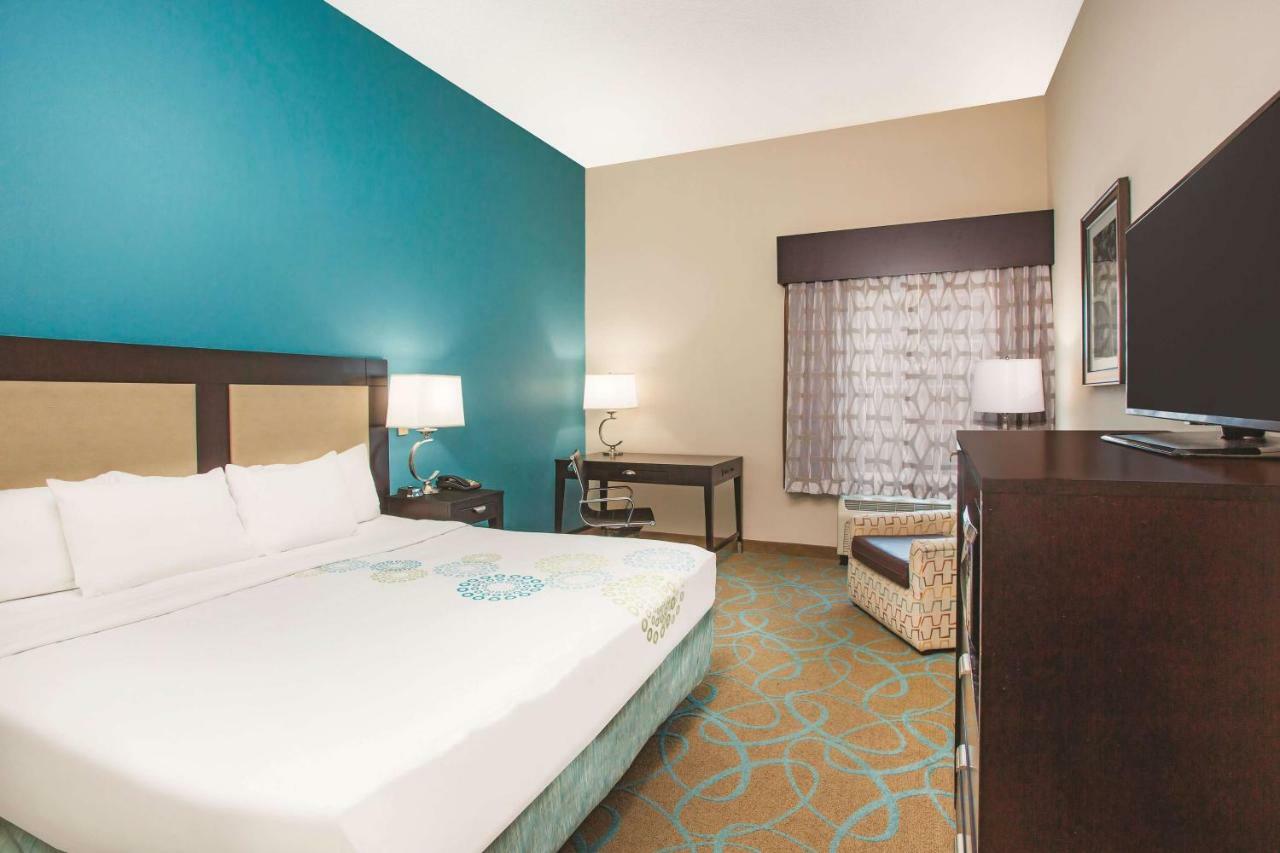 La Quinta By Wyndham Kingsland/Kings Bay Naval B Hotel Bagian luar foto