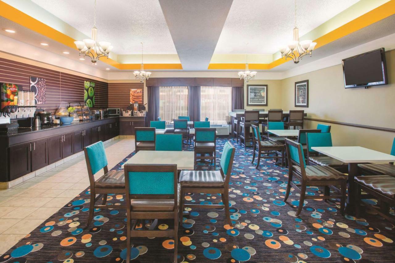 La Quinta By Wyndham Kingsland/Kings Bay Naval B Hotel Bagian luar foto
