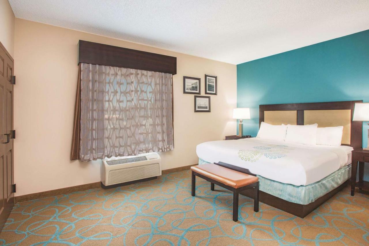La Quinta By Wyndham Kingsland/Kings Bay Naval B Hotel Bagian luar foto